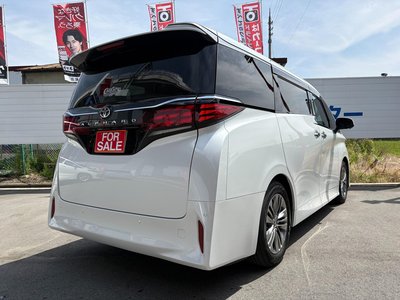 TOYOTA ALPHARD - 2