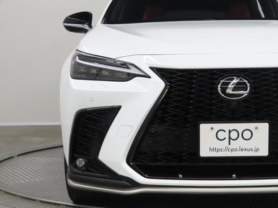 صورة 8 لـ 2024 Lexus NX