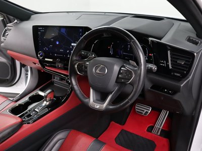2024 Lexus NX thumbnail 24