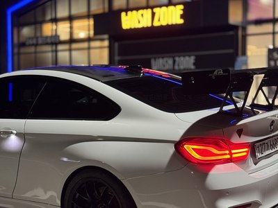 BMW M4 - 5