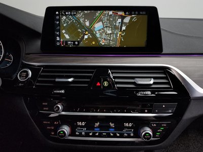2017 BMW 5 SERIES 缩略图 18