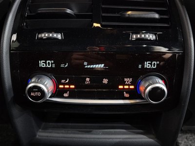 2017 BMW 5 SERIES 缩略图 35