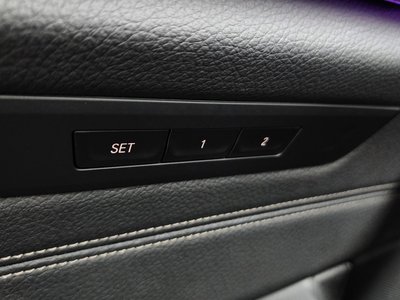 2017 BMW 5 SERIES 缩略图 30