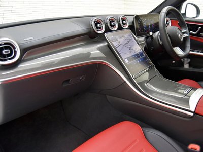 صورة 8 لـ 2023 Mercedes-BENZ C-CLASS