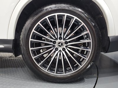 MERCEDES-BENZ GLC - 8