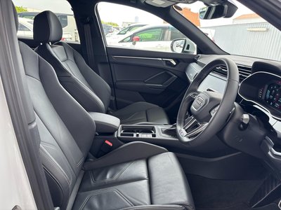 صورة مصغرة 52 لـ 2025 AUDI Q3