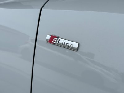 صورة مصغرة 13 لـ 2025 AUDI Q3