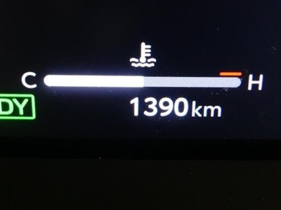 TOYOTA CROWN CROSSOVER - 10