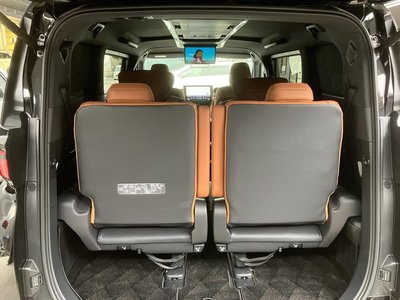 صورة 10 لـ 2025 Toyota VELLFIRE