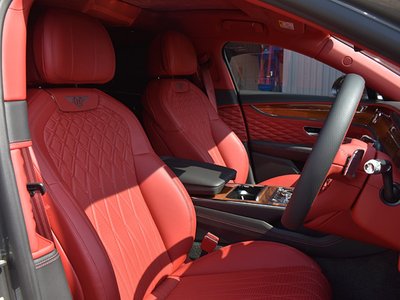 صورة مصغرة 16 لـ 2021 Bentley FLYING SPUR