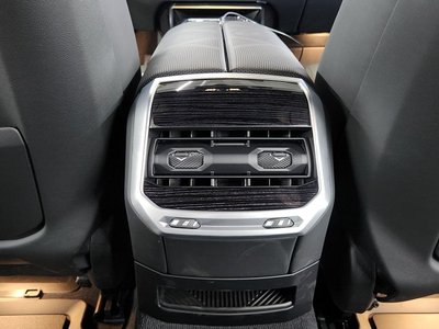 2025 BMW 7 SERIES — миниатюра 14