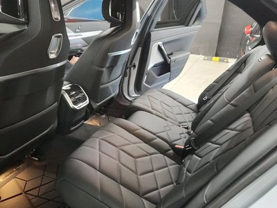2025 BMW 7 SERIES — миниатюра 11