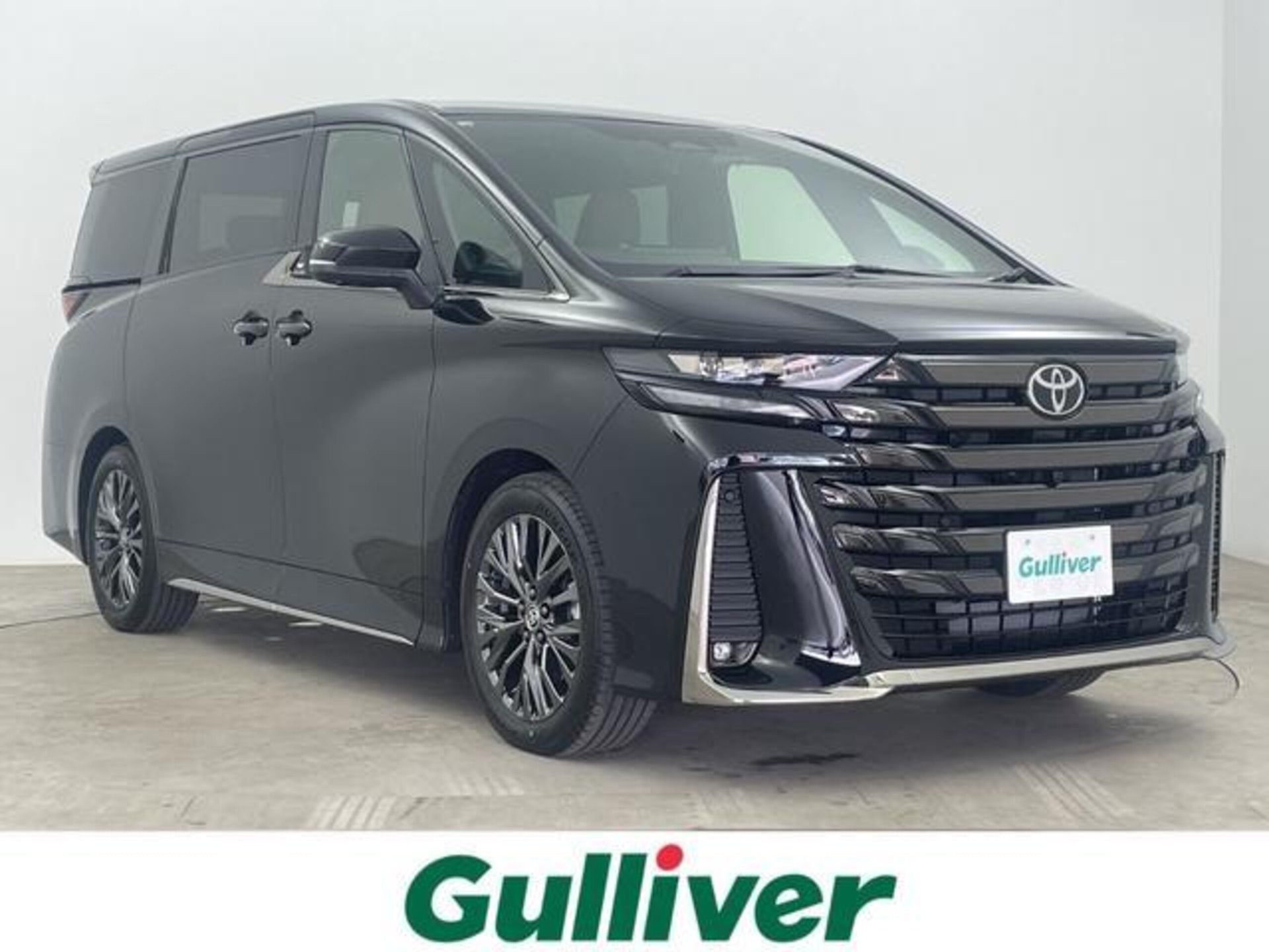 TOYOTA VELLFIRE - View 1