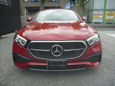 2025 Mercedes-BENZ E-CLASS 照片 2