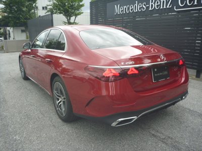 2025 Mercedes-BENZ E-CLASS 照片 4
