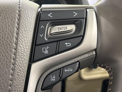 TOYOTA LAND CRUISER PRADO - 8