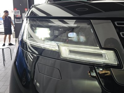 2022 LAND Rover RANGE ROVER photo 9