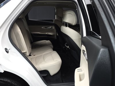 2024 Genesis GV70 — миниатюра 18