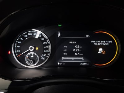 2024 Genesis GV70 — миниатюра 11