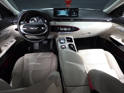 2024 Genesis GV70 photo 5