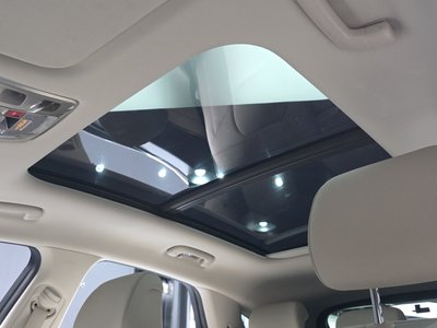 2024 Genesis GV70 — миниатюра 25