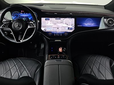 MERCEDES-BENZ EQS - 5