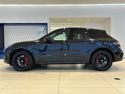 PORSCHE MACAN - 3