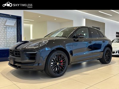 PORSCHE MACAN - 1