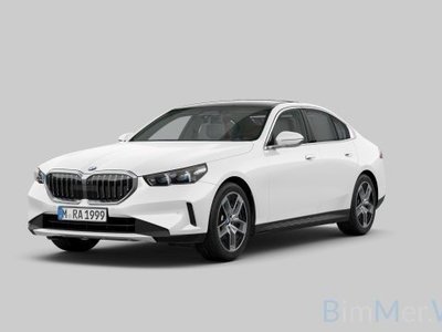 BMW 5 SERIES - 1