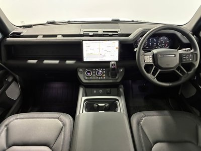 LAND ROVER DEFENDER - 2