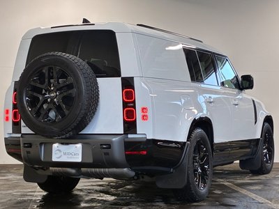 LAND ROVER DEFENDER - 6