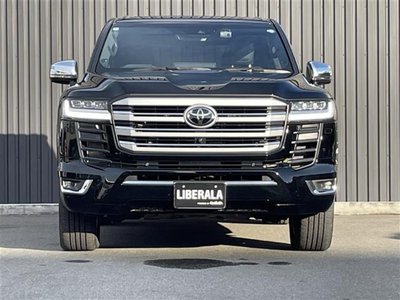 TOYOTA LAND CRUISER 300 - 3