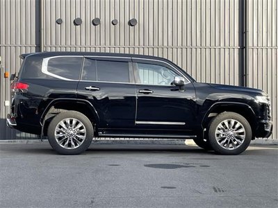 TOYOTA LAND CRUISER 300 - 5