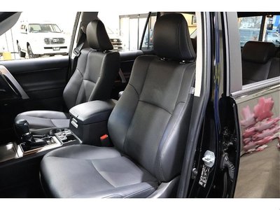 TOYOTA LAND CRUISER PRADO - 5