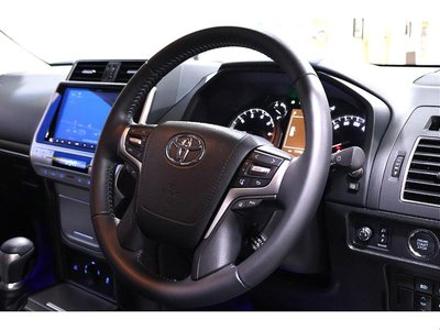 TOYOTA LAND CRUISER PRADO - 4