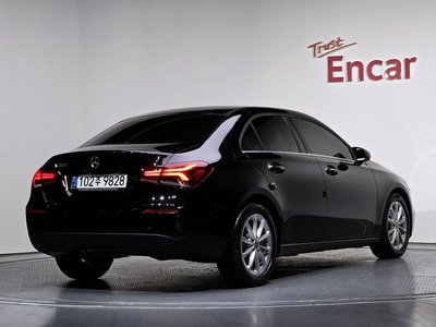 MERCEDES-BENZ A-CLASS - 3