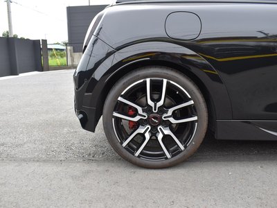 2025 MINI COOPER thumbnail 12
