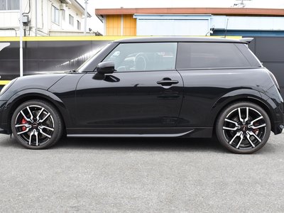 2025 MINI COOPER photo 4