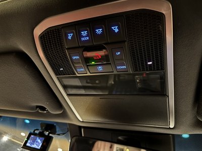 2023 Toyota LAND CRUISER 300 缩略图 34