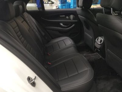 MERCEDES-BENZ E-CLASS - 6