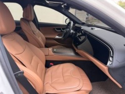 MERCEDES-BENZ E-CLASS - 8