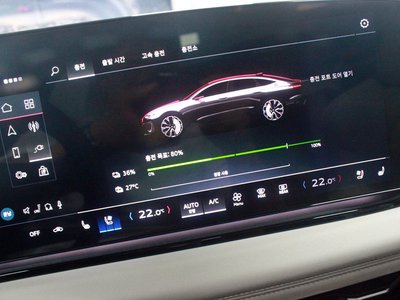 2025 AUDI A6 E-TRON — миниатюра 15