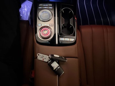 صورة 10 لـ 2022 GENESIS G80 (RG3)