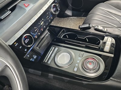 GENESIS G80 (RG3) - 9