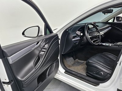 GENESIS G80 (RG3) - 10