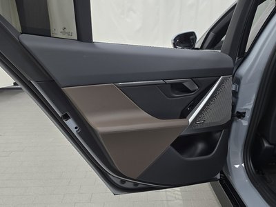 صورة مصغرة 15 لـ 2026 BMW 5 SERIES