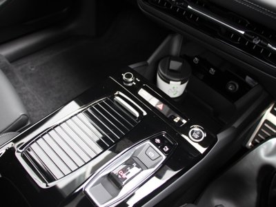 2025 AUDI Q6 E-TRON 缩略图 11