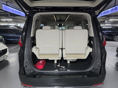 صورة مصغرة 20 لـ 2025 Lexus LM