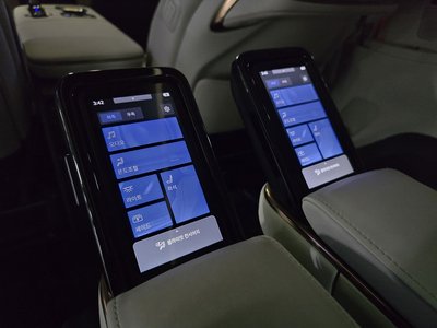 صورة مصغرة 13 لـ 2025 Lexus LM