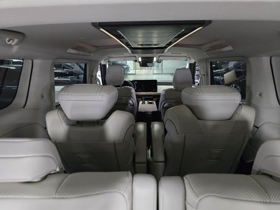 صورة مصغرة 19 لـ 2025 Lexus LM